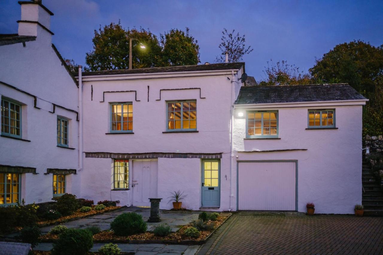 Stunning Cottage Grade 2 Listed With Parking And Hot Tub Bowness-on-Windermere Exterior foto