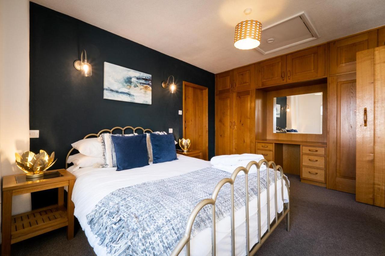 Stunning Cottage Grade 2 Listed With Parking And Hot Tub Bowness-on-Windermere Exterior foto